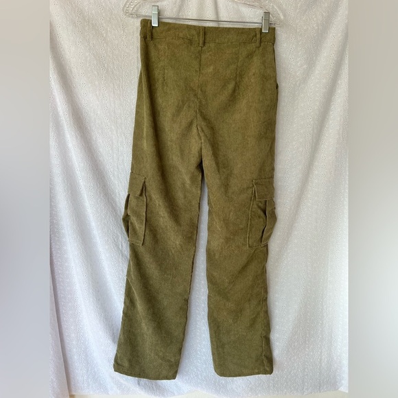 Superdown green corduroy cargo pants - revolve Willow Cargo Pant in army green - Picture 6 of 8